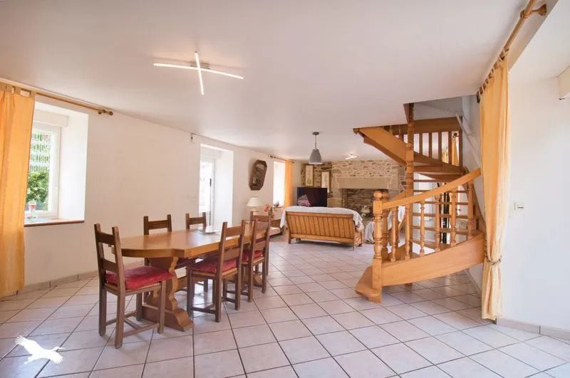 Maison à vendre, 144m², Carnoët