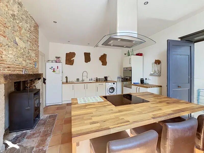 Maison à vendre, 176m², Mézin