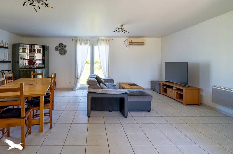 Maison à vendre, 101m², Bessens