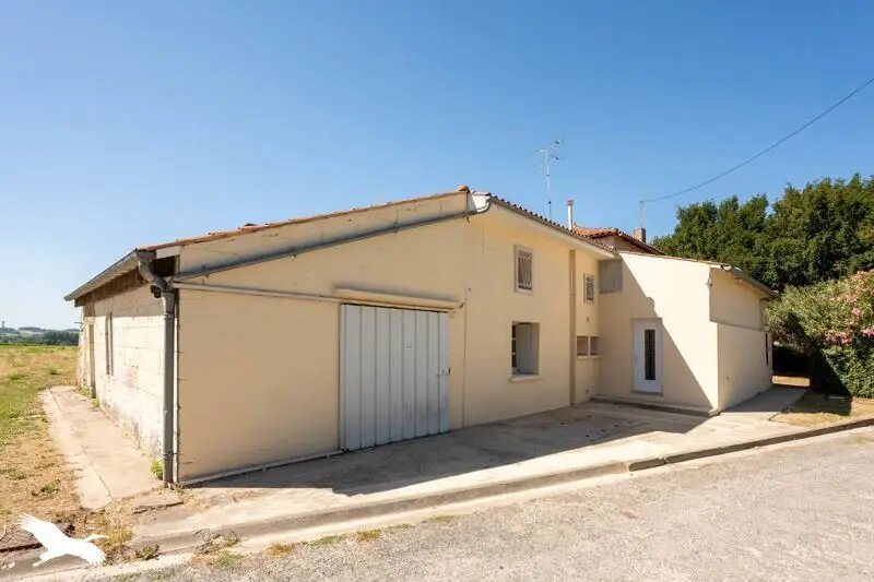 Maison à vendre, 107m², Saint-Dizant-du-Gua