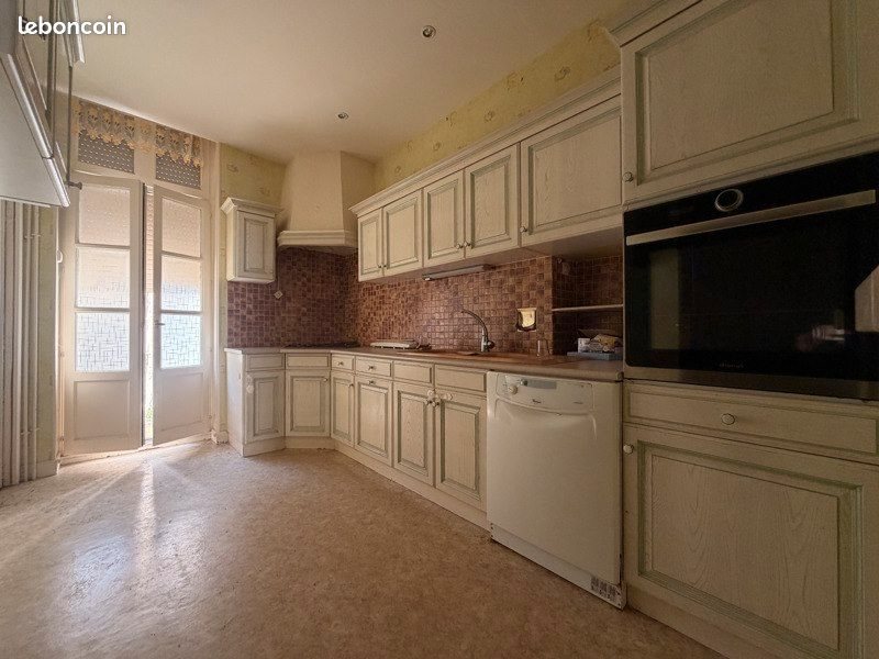 Maison à vendre, 210m², Aigurande