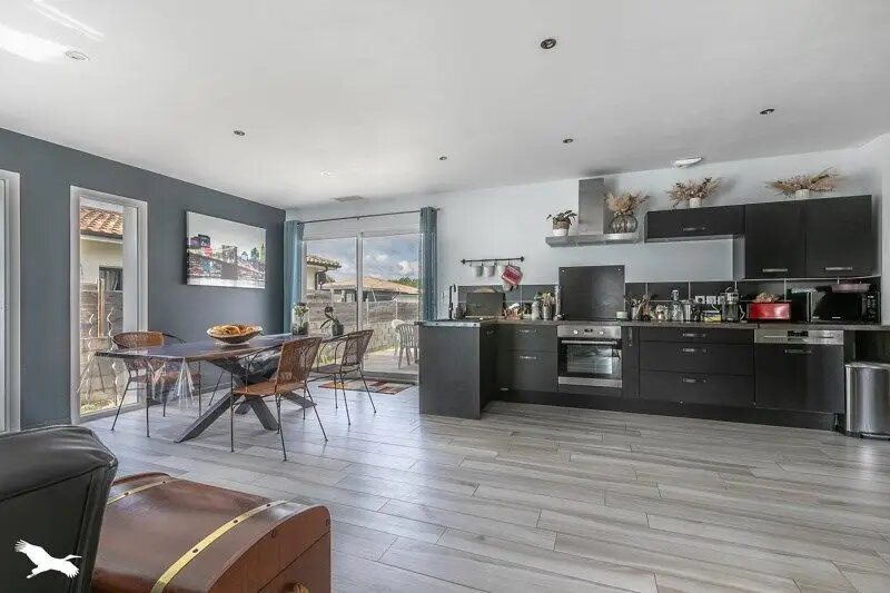 Maison à vendre, 100m², Salles