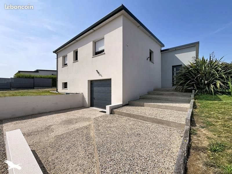 Maison à vendre, 128m², Tréglonou