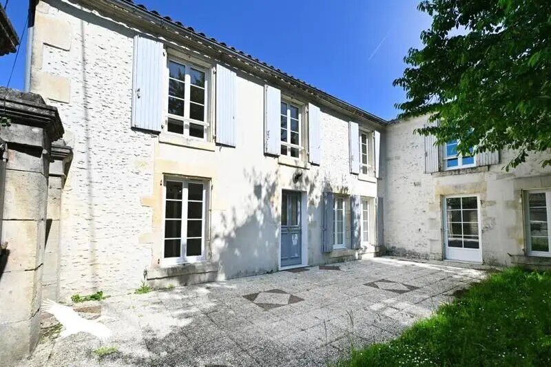 Maison à vendre, 255m², Cognac
