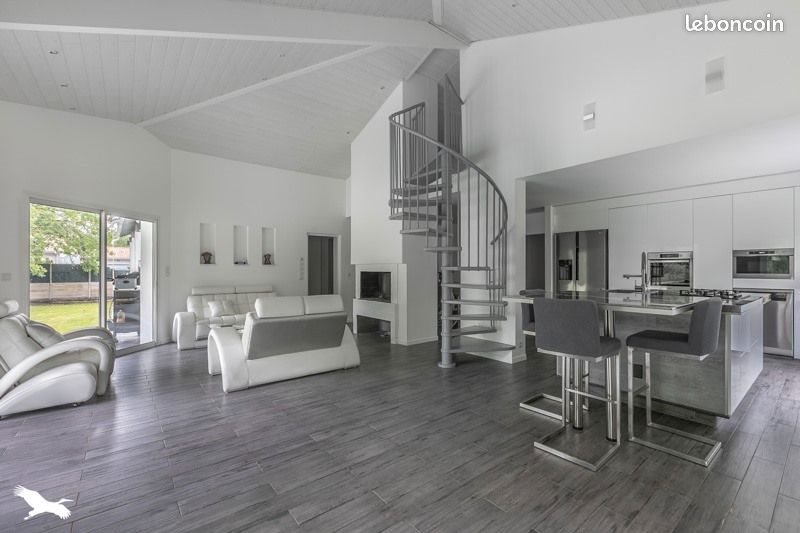 Maison à vendre, 205m², Belin-Béliet