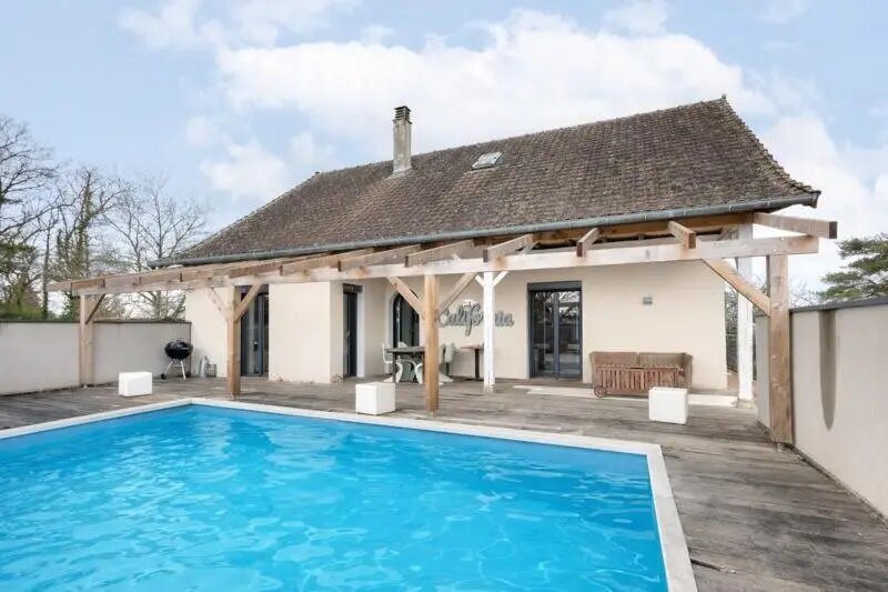Maison à vendre, 130m², Saint-Victurnien