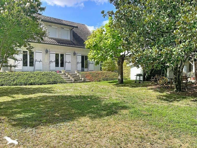 Maison à vendre, 147m², Saint-Magne-de-Castillon