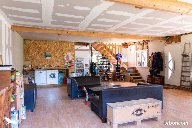Maison à vendre, 175m², Saint-Yrieix-la-Perche