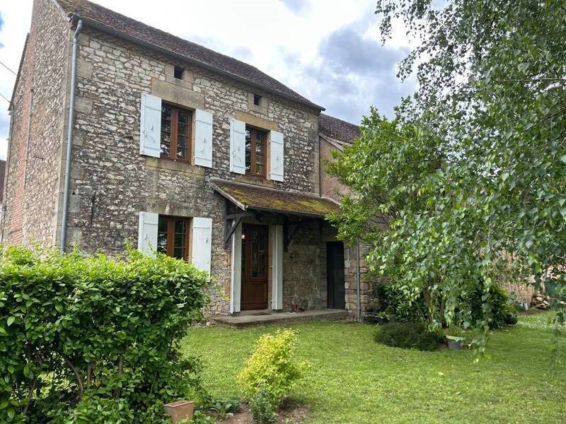 Maison à vendre, 120m², Cherveix-Cubas