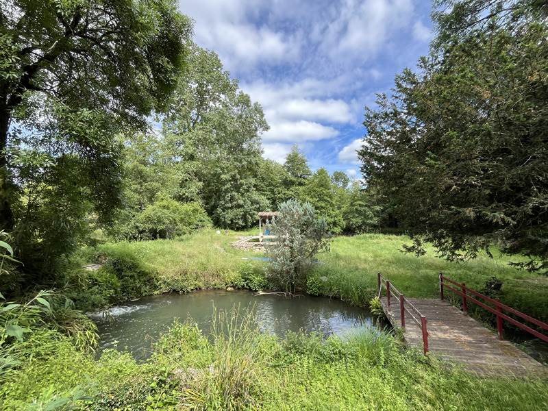 Maison à vendre, 470m², Mussidan