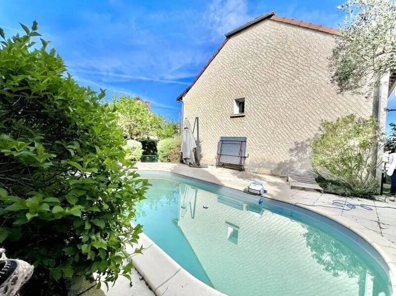 Maison à vendre, 137m², Brive-la-Gaillarde