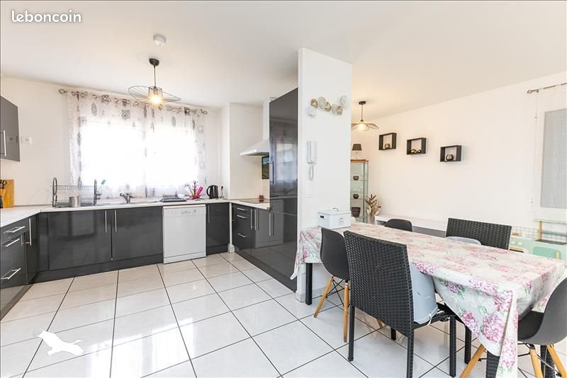 Maison à vendre, 135m², Bordes