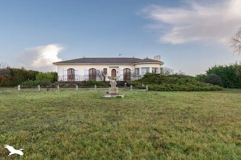 Maison à vendre, 175m², Saint-Seurin-de-Cadourne