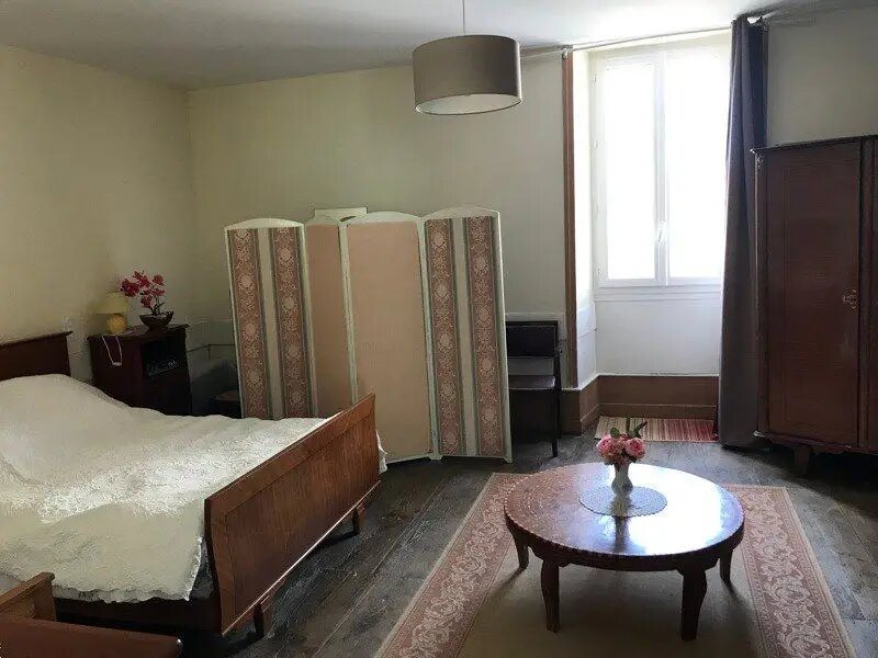 Maison à vendre, 146m², Paussac-et-Saint-Vivien