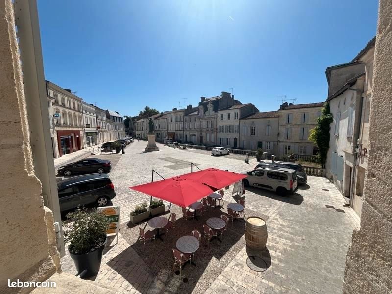 Appartement à louer, 65m², Jonzac