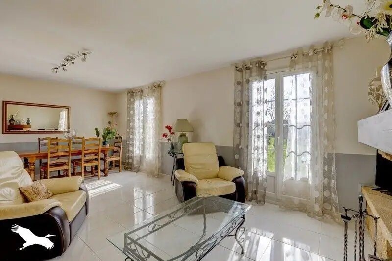 Maison à vendre, 92m², Gémil