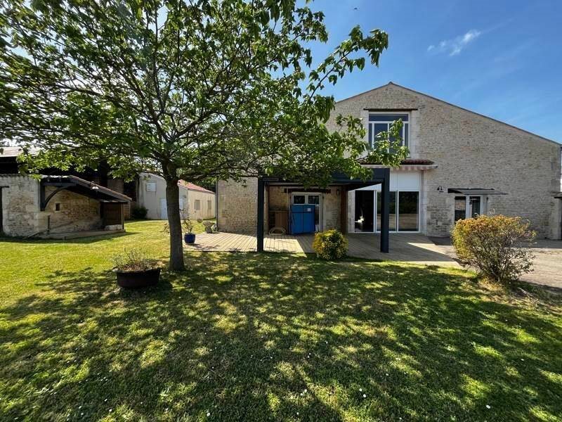 Maison à vendre, 469m², Tonnay-Charente