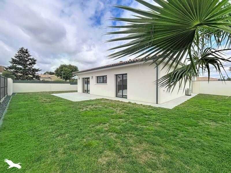 Maison à vendre, 114m², Carbon-Blanc