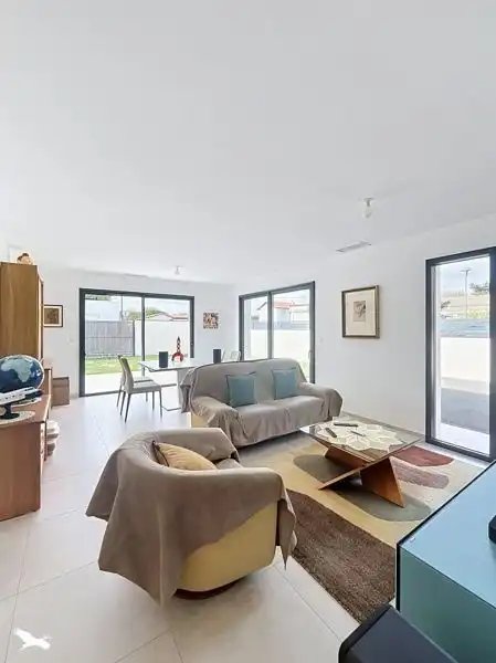 Maison à vendre, 114m², Carbon-Blanc