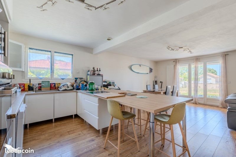 Maison à vendre, 109m², Saint-Denis-de-Pile