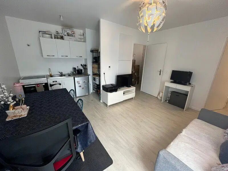 Appartement à vendre, 40m², Mantes-la-Ville