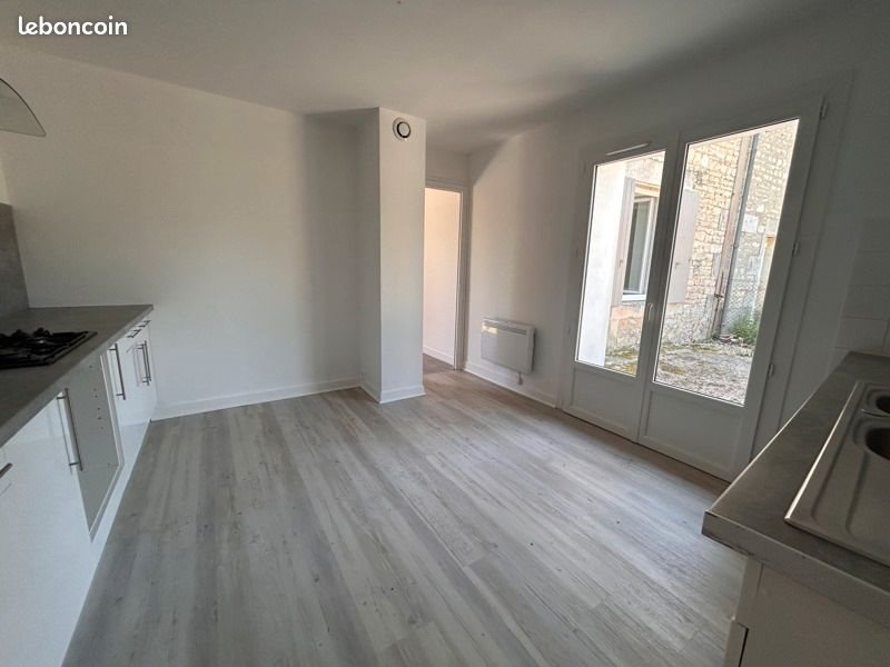 Maison à vendre, 103m², Marcillac-Lanville