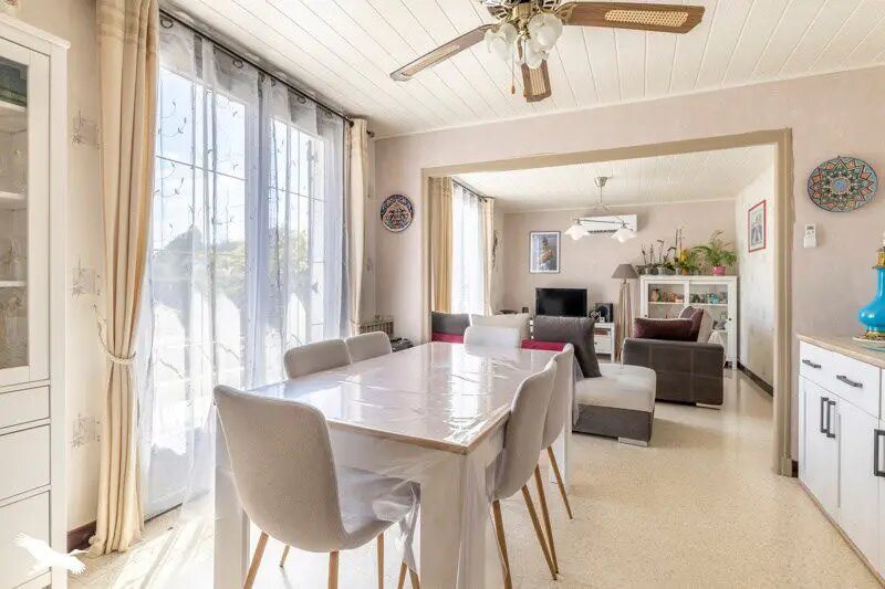 Maison à vendre, 123m², Commentry