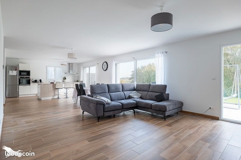Maison à vendre, 133m², Avy