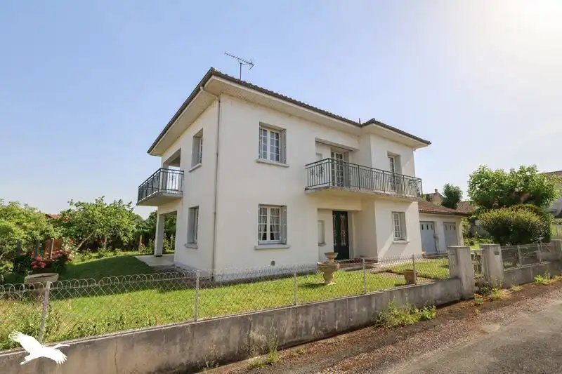 Maison à vendre, 140m², Pineuilh
