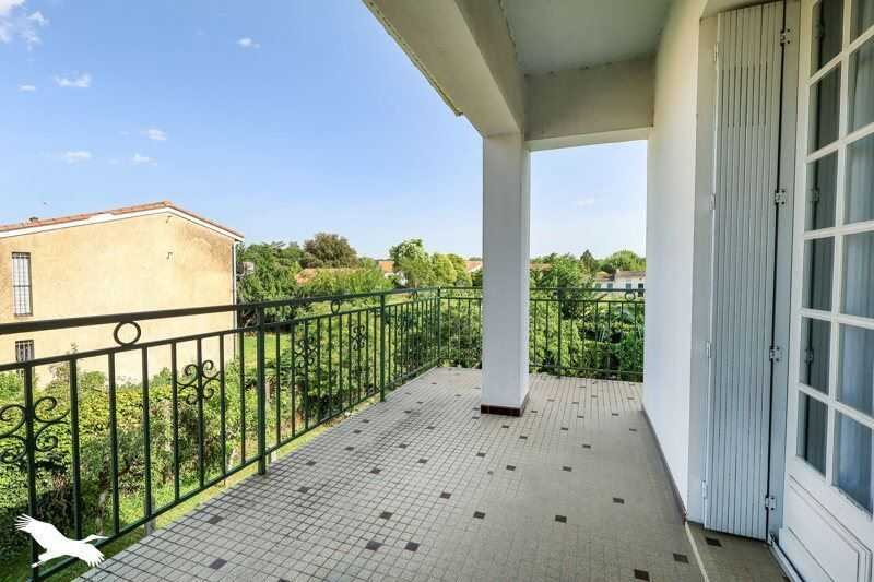 Maison à vendre, 140m², Pineuilh