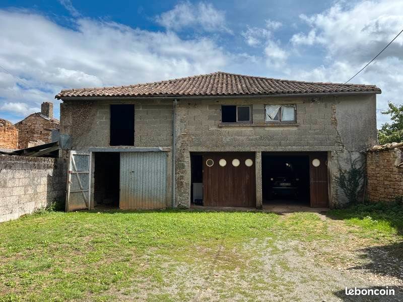 Maison à vendre, 213m², Lezay