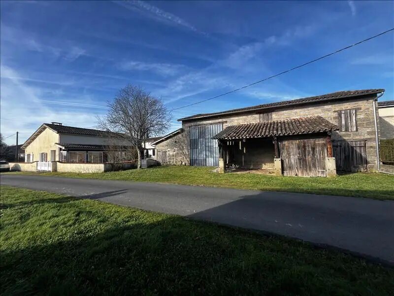 Maison à vendre, 132m², Saint-Martin-de-Coux
