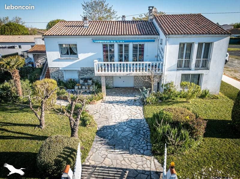 Maison à vendre, 176m², Surgères