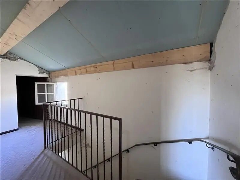 Maison à vendre, 200m², Clermont-Dessous