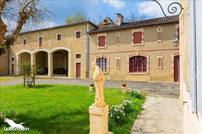 Maison à vendre, 215m², Montestruc-sur-Gers