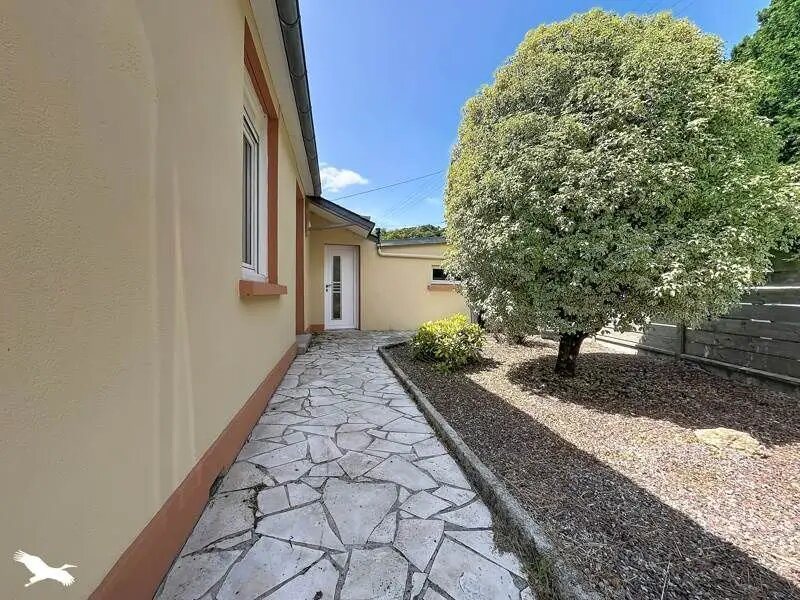 Maison à vendre, 70m², Pont-de-Buis-lès-Quimerch