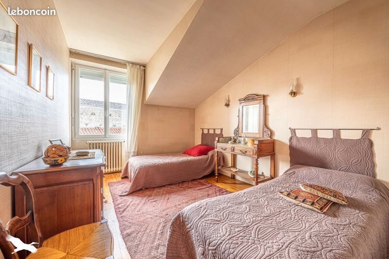 Maison à vendre, 366m², Périgné