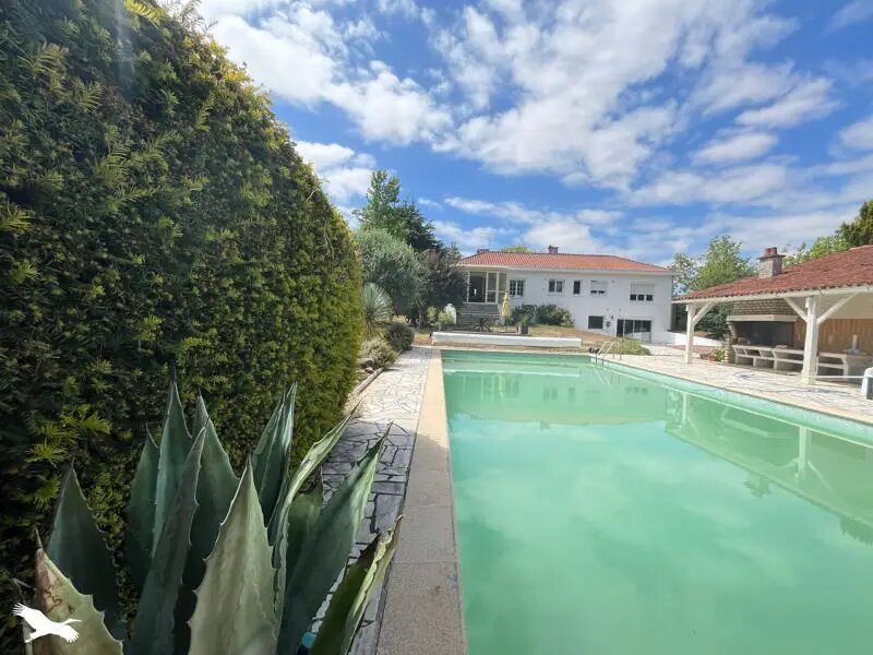 Maison à vendre, 180m², Sciecq
