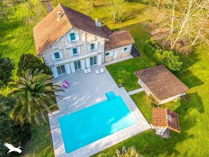 Maison à vendre, 180m², Parempuyre