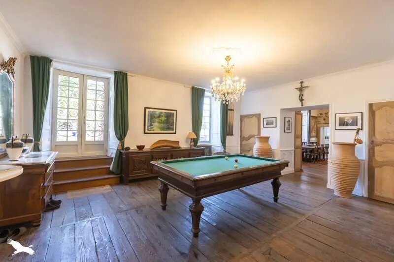 Maison à vendre, 360m², Beaulieu-sur-Dordogne