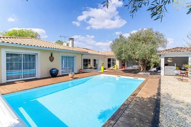 Maison à vendre, 222m², Léognan