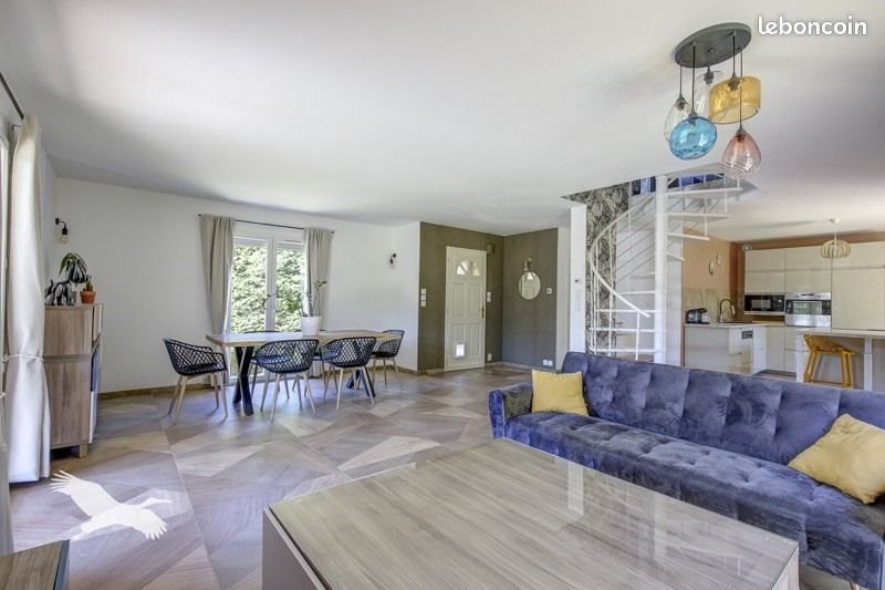 Maison à vendre, 170m², Garidech