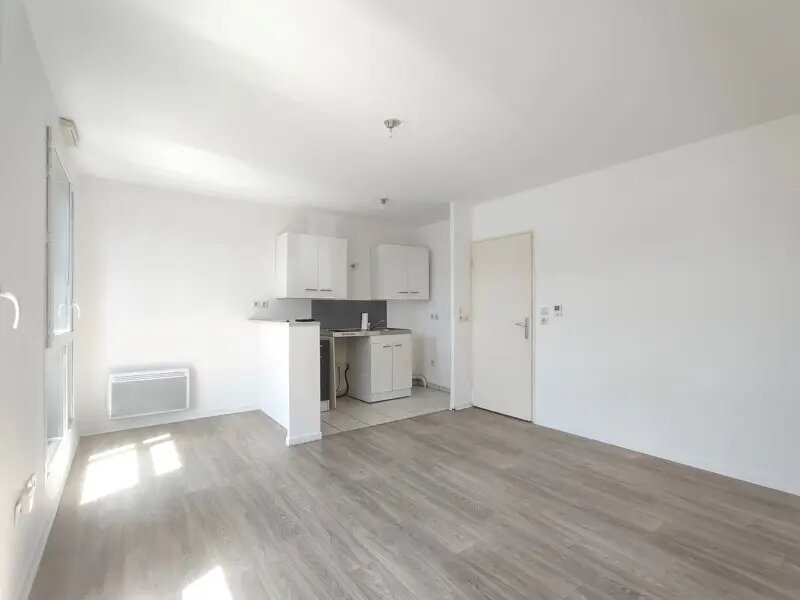 Appartement à vendre, 30m², Mantes-la-Jolie