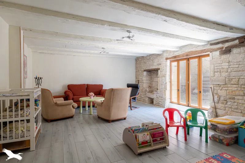 Maison à vendre, 214m², Louzignac
