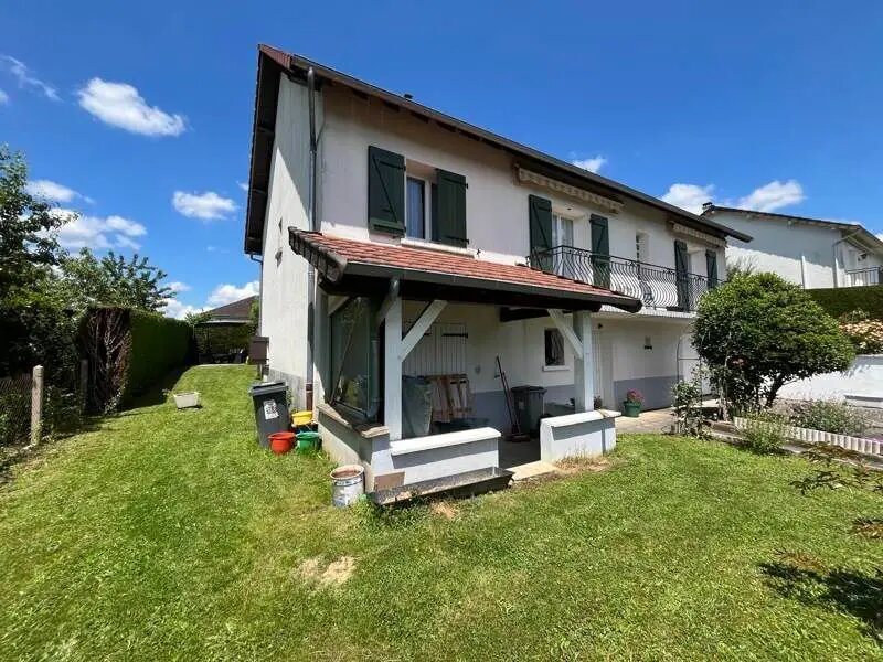 Maison à vendre, 131m², Saint-Yrieix-la-Perche