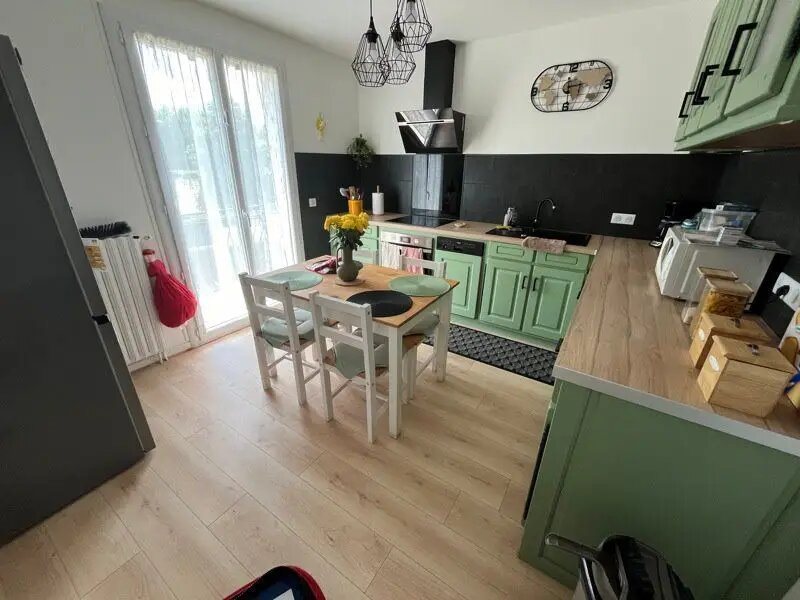 Maison à vendre, 131m², Saint-Yrieix-la-Perche