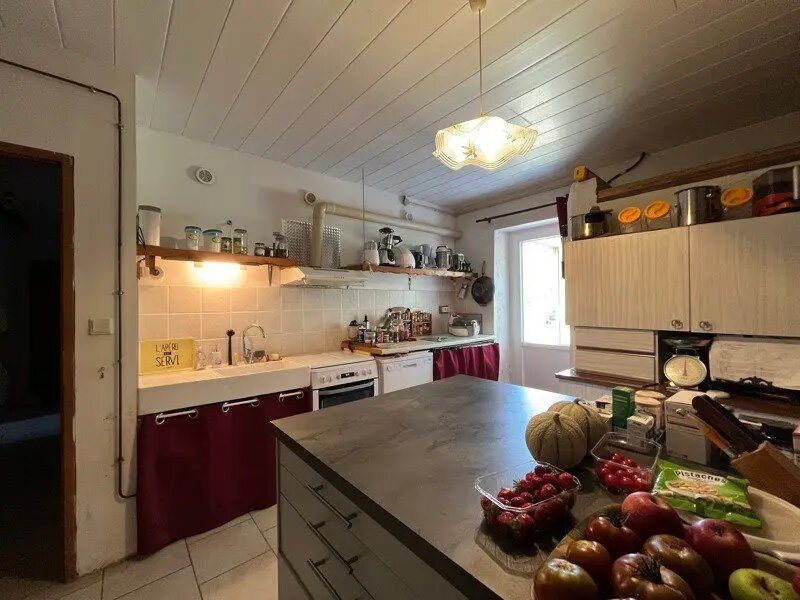 Maison à vendre, 209m², Salignac-sur-Charente