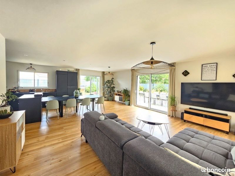 Maison à vendre, 143m², Vineuil