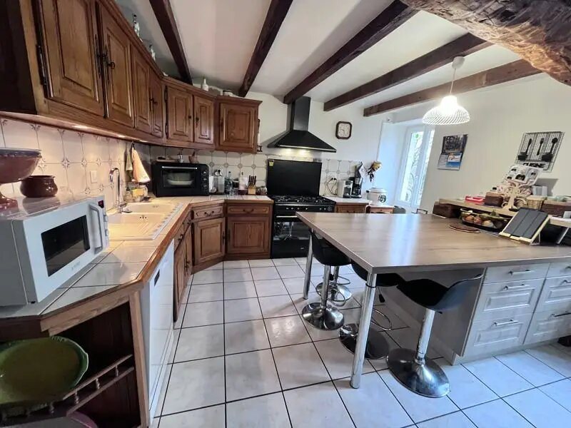 Maison à vendre, 103m², Montmoreau-Saint-Cybard