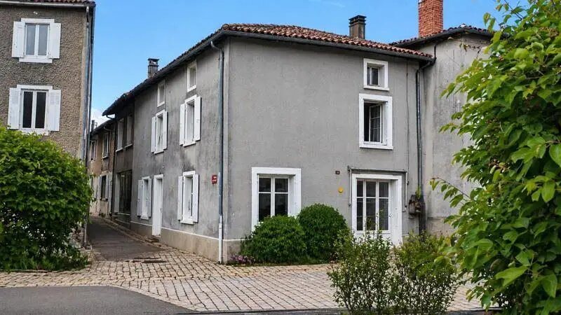 Maison à vendre, 215m², Confolens